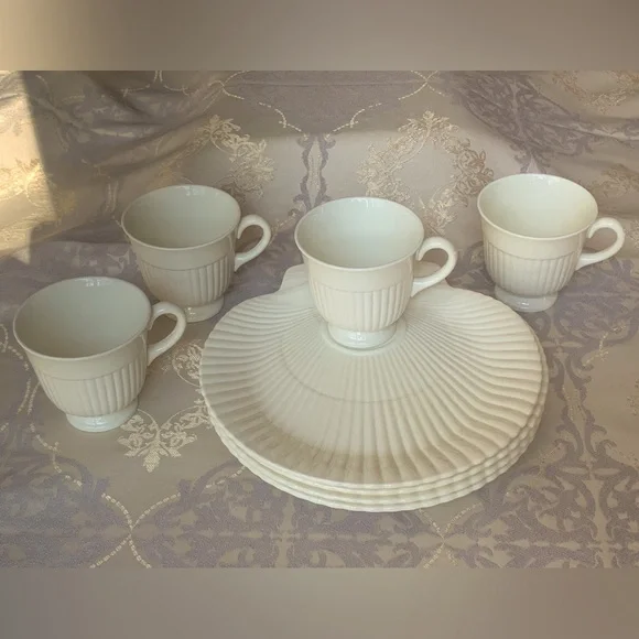 Wedgewood Snack set (4) - Picture 1 of 14